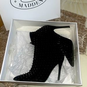 Steve Madden spiked heel boot